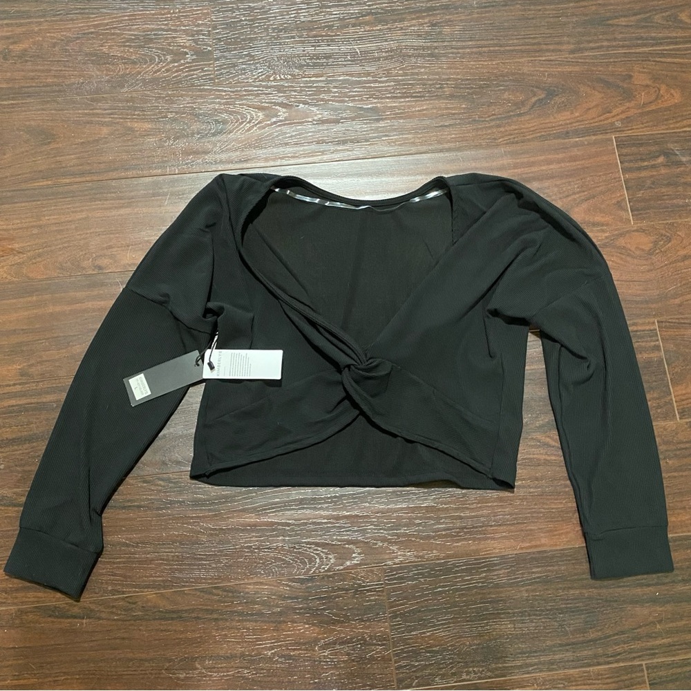 NWT Kimberly | Long Sleeved Crop Top